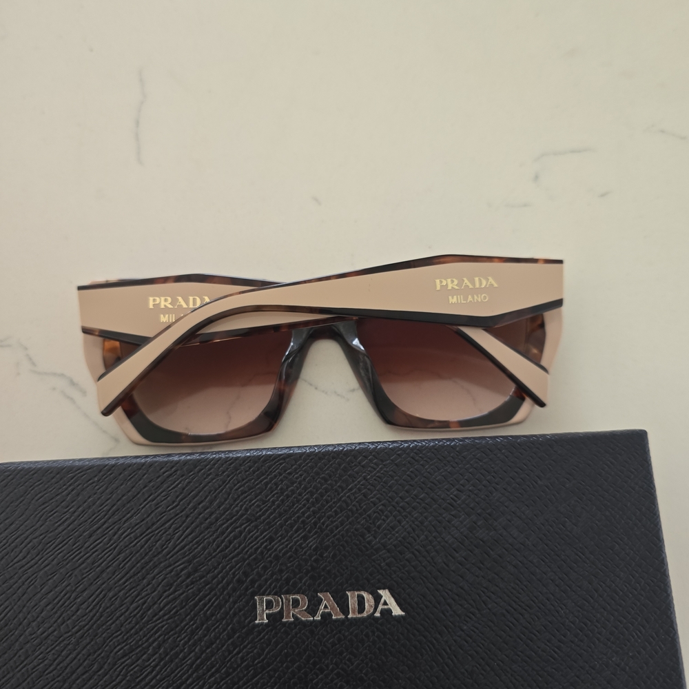 Authentic Prada Brown and Gold Women's Sunglasses